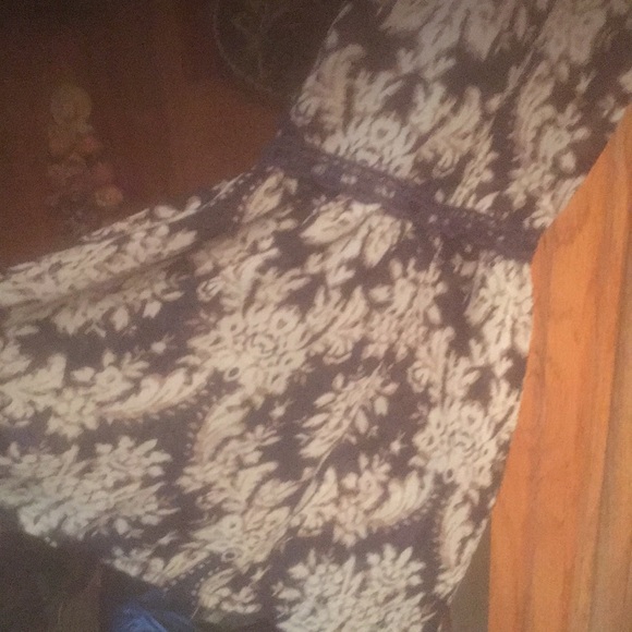 Ladies tunic - Picture 2 of 7